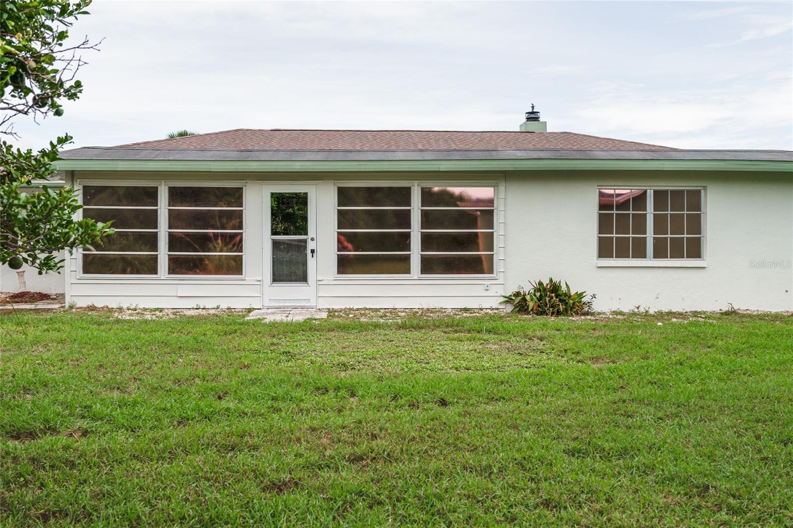 1149 S CYPRESS POINT DR — photo 8