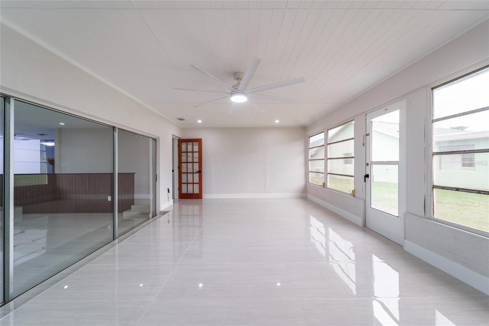 1149 S CYPRESS POINT DR — photo 44