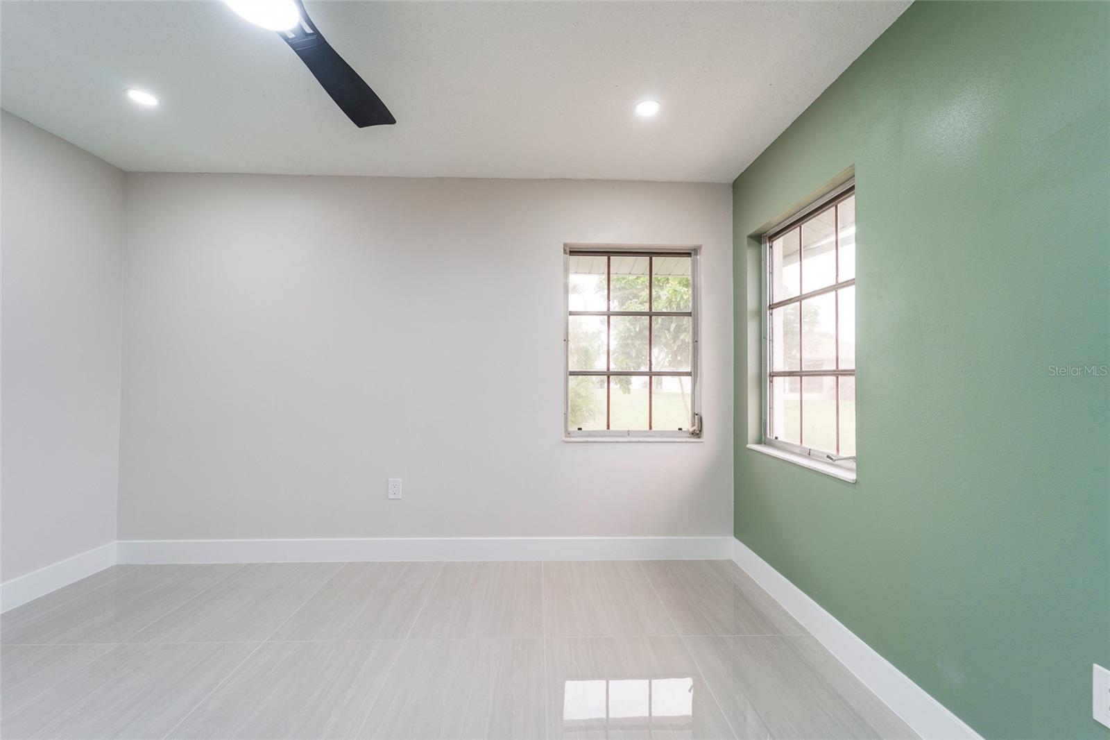 1149 S CYPRESS POINT DR — photo 78