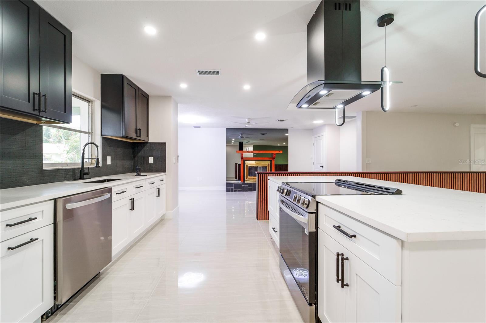 1149 S CYPRESS POINT DR — photo 24
