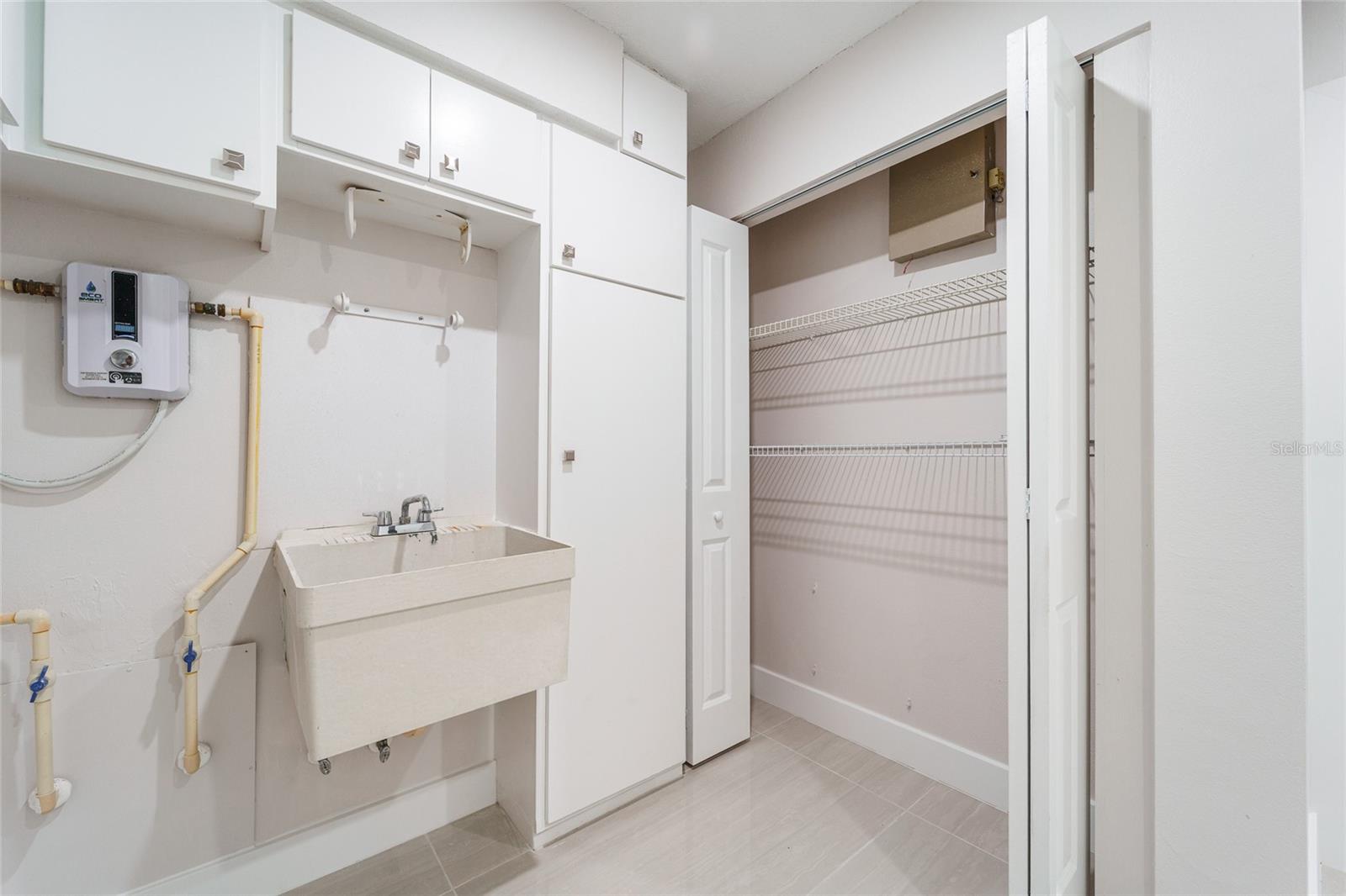 1149 S CYPRESS POINT DR — photo 40