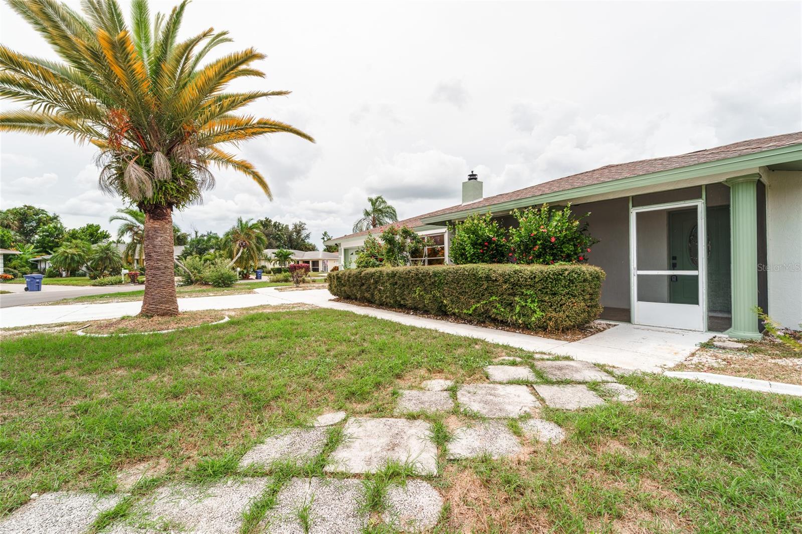 1149 S CYPRESS POINT DR — photo 6
