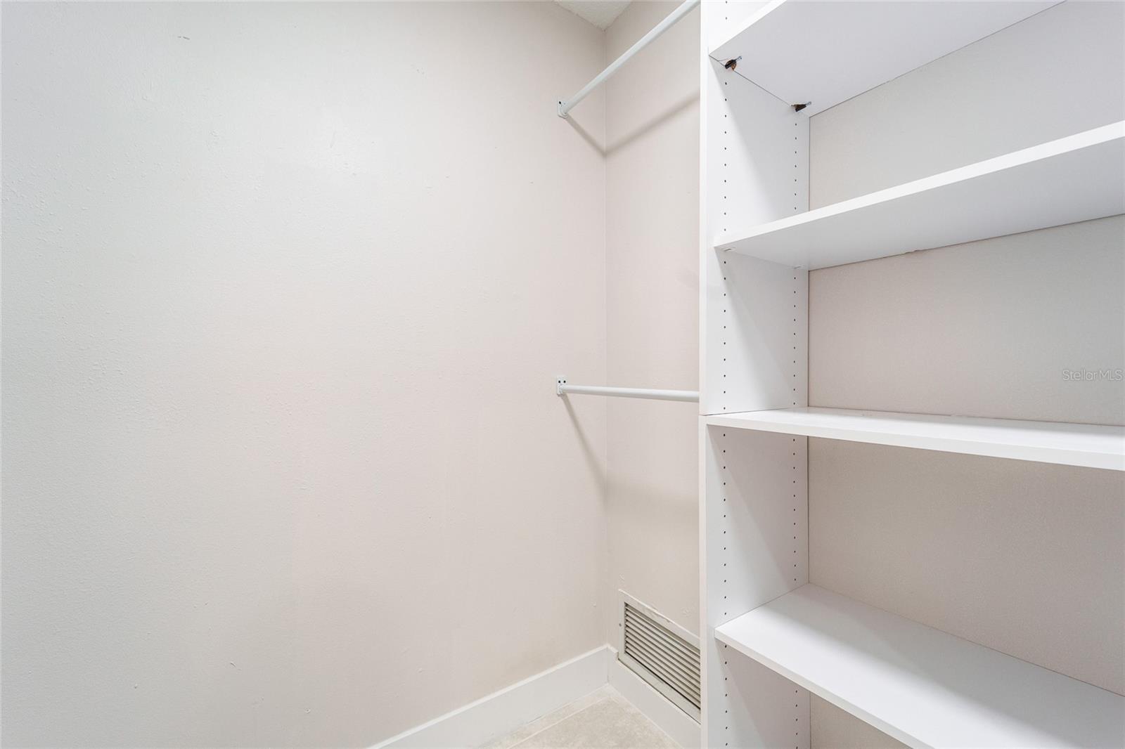 1149 S CYPRESS POINT DR — photo 53