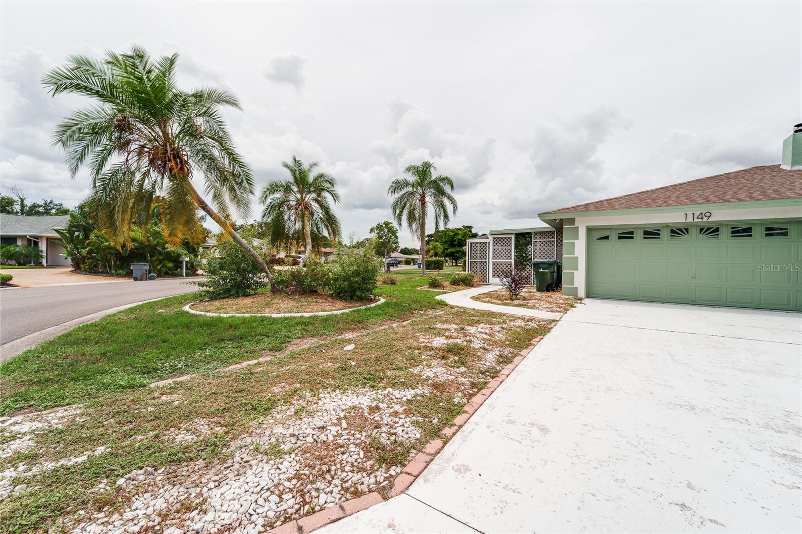 1149 S CYPRESS POINT DR — photo 4