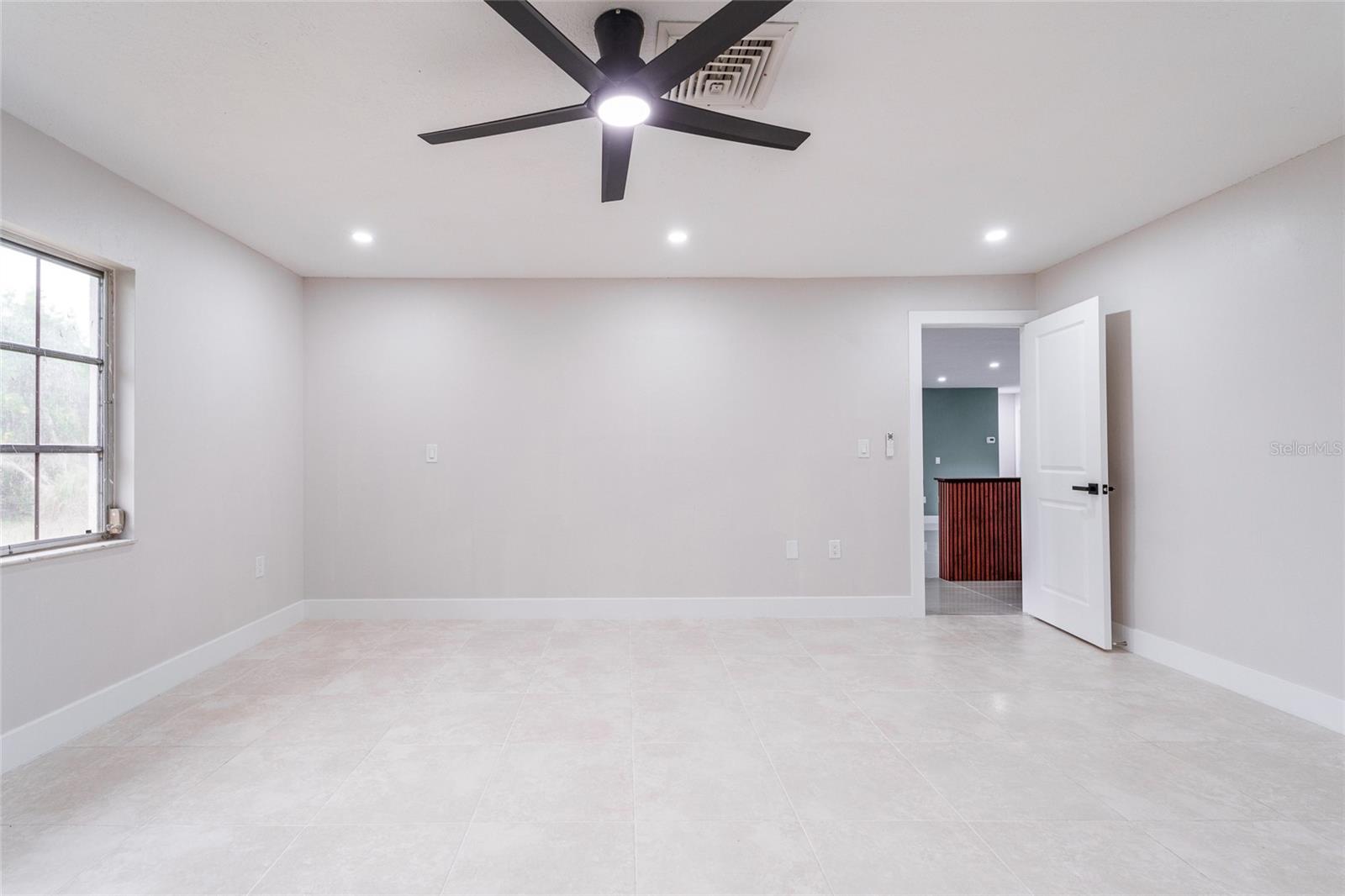 1149 S CYPRESS POINT DR — photo 50