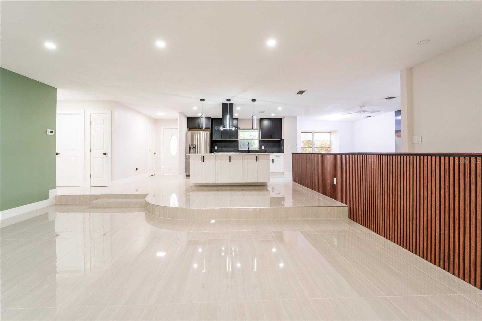 1149 S CYPRESS POINT DR — photo 17