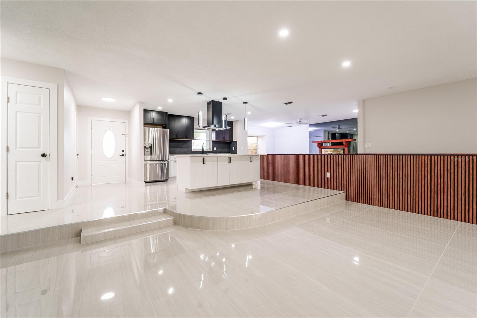 1149 S CYPRESS POINT DR — photo 16