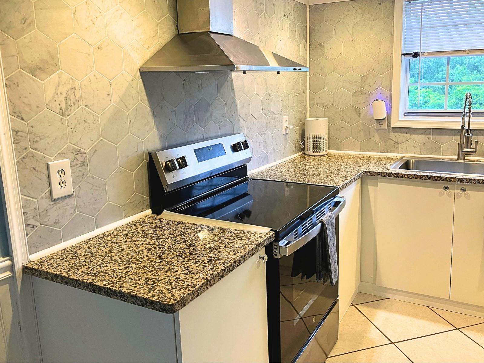 2164 VISTA DEL SOL CIR #523 — photo 7