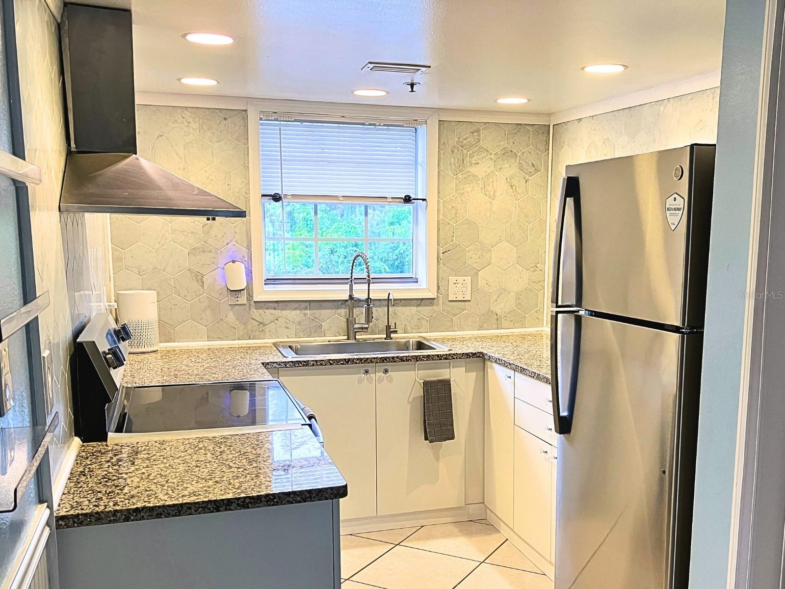 2164 VISTA DEL SOL CIR #523 — photo 5