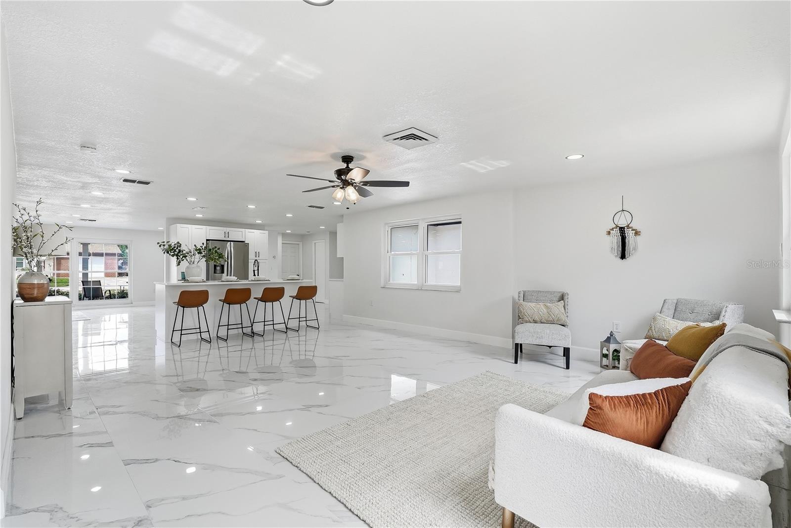 6236 HOPEWELL DR — photo 31
