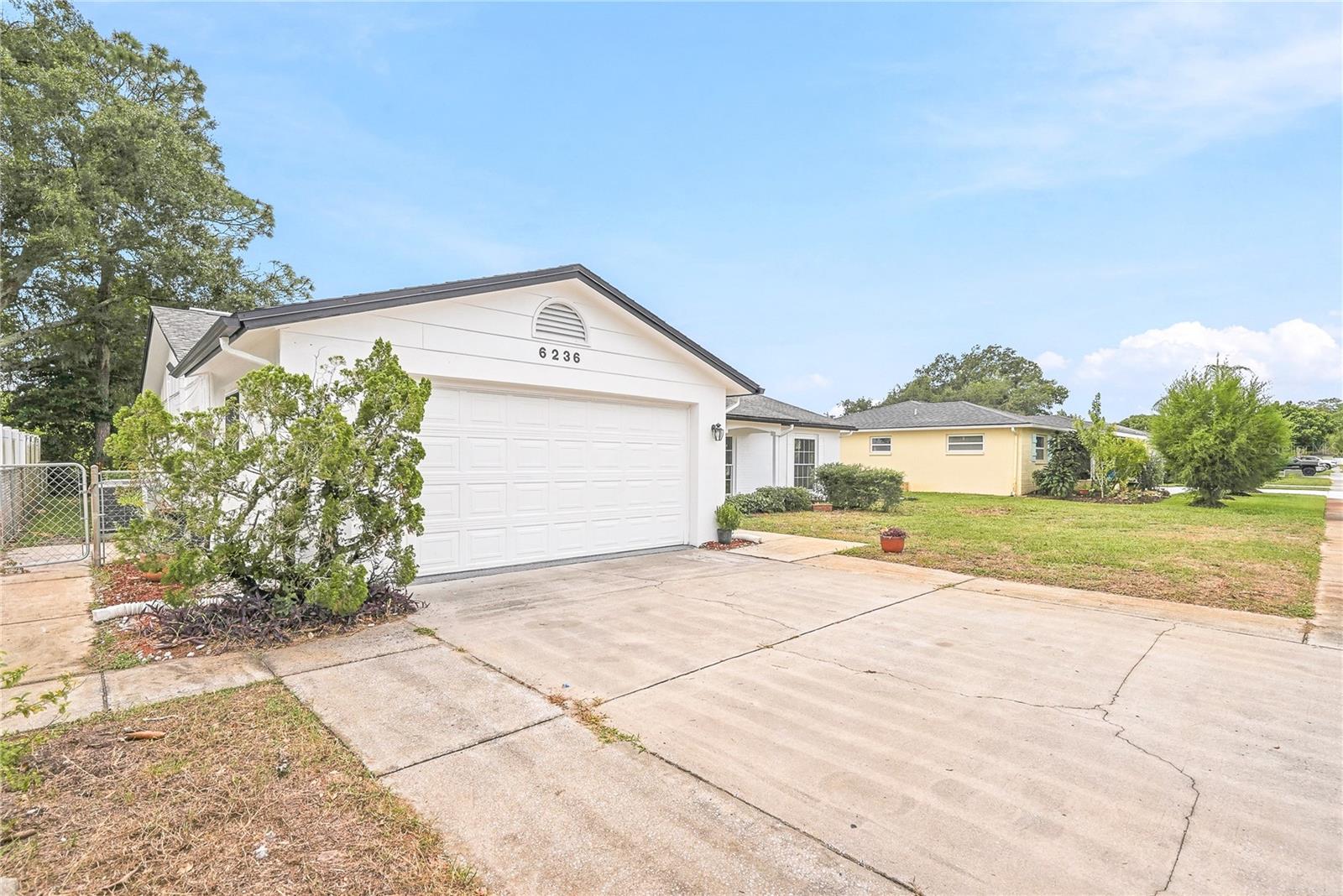6236 HOPEWELL DR — photo 5