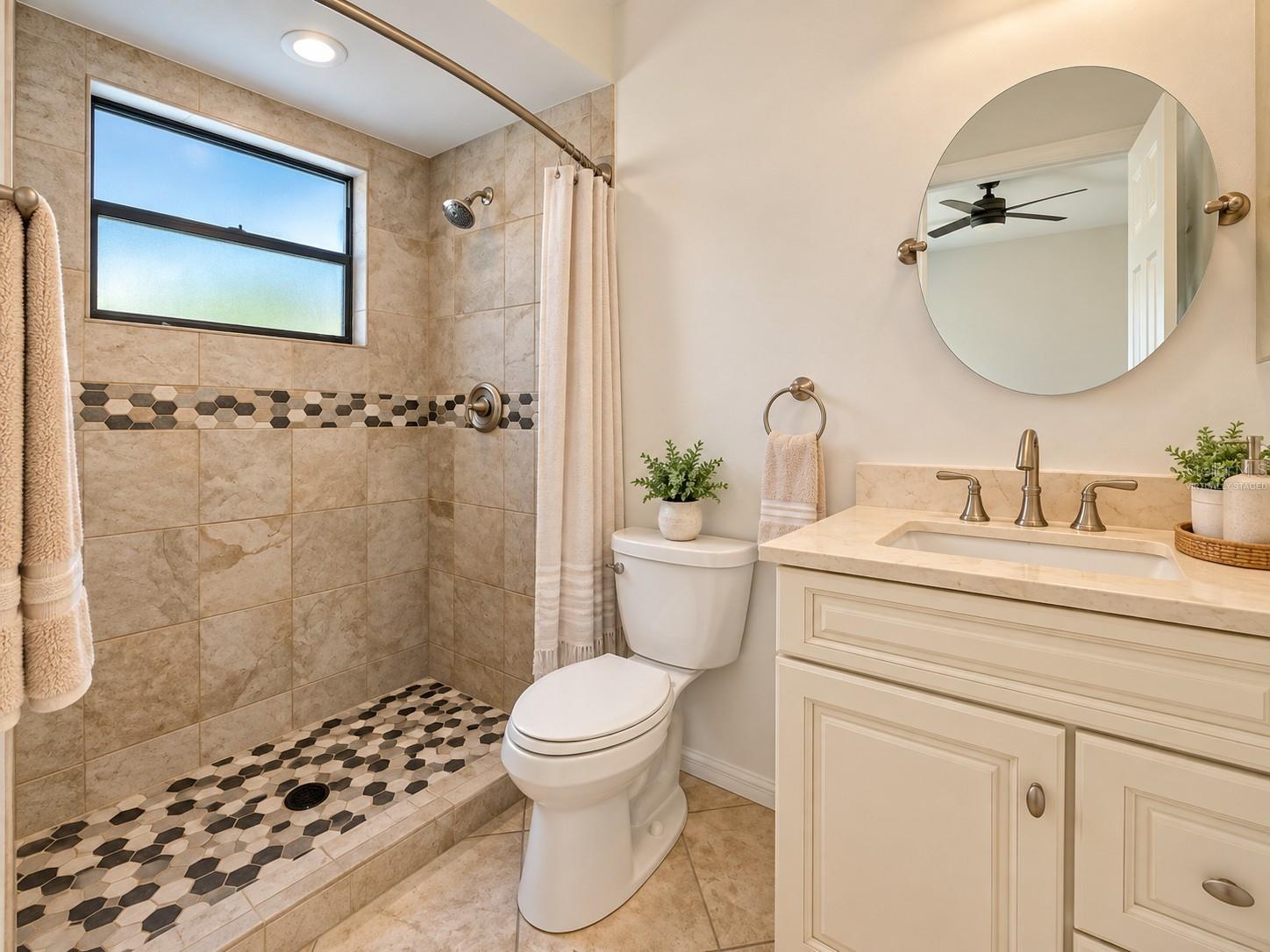 1064 DEER HOLLOW BLVD — photo 12