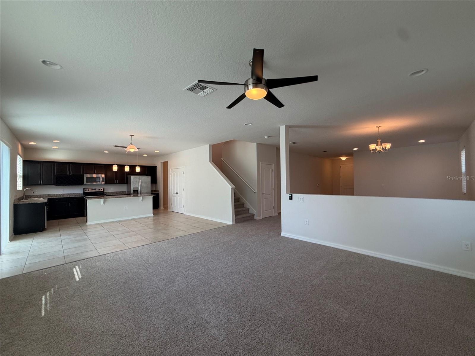 7607 TANGLE RUSH DR — photo 3
