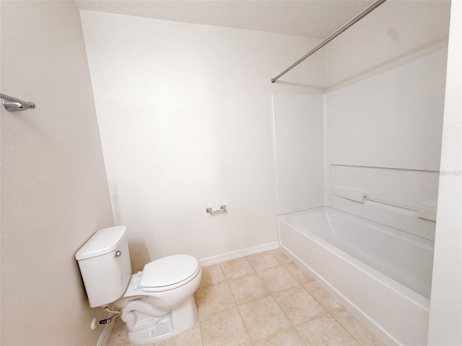 7607 TANGLE RUSH DR — photo 20
