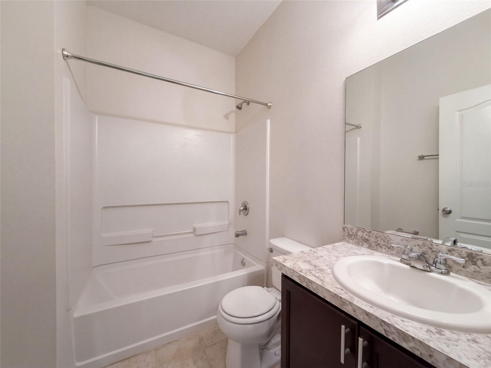 7607 TANGLE RUSH DR — photo 17