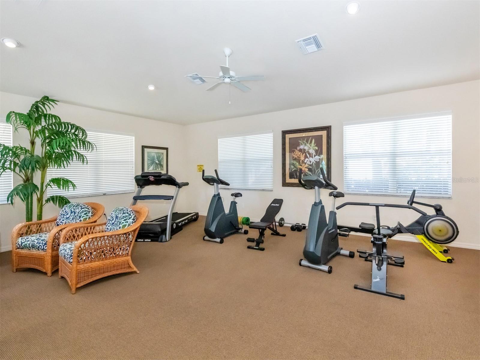 940 COOPER ST #202 — photo 38