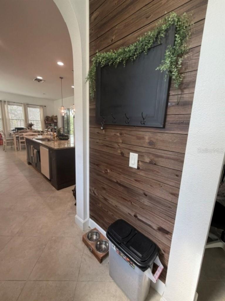 1907 HIDDEN SPRINGS DR — photo 16