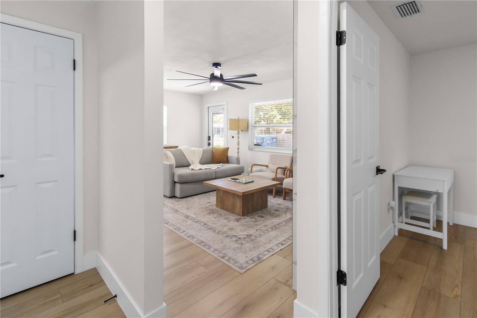 3050 MEADOW LAKE AVE — photo 34
