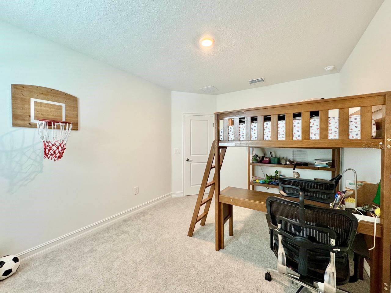 10145 EAGLECREEK LOOP — photo 32