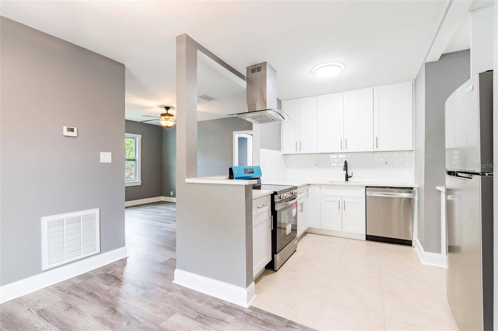2017 OCEANVIEW PL — photo 5