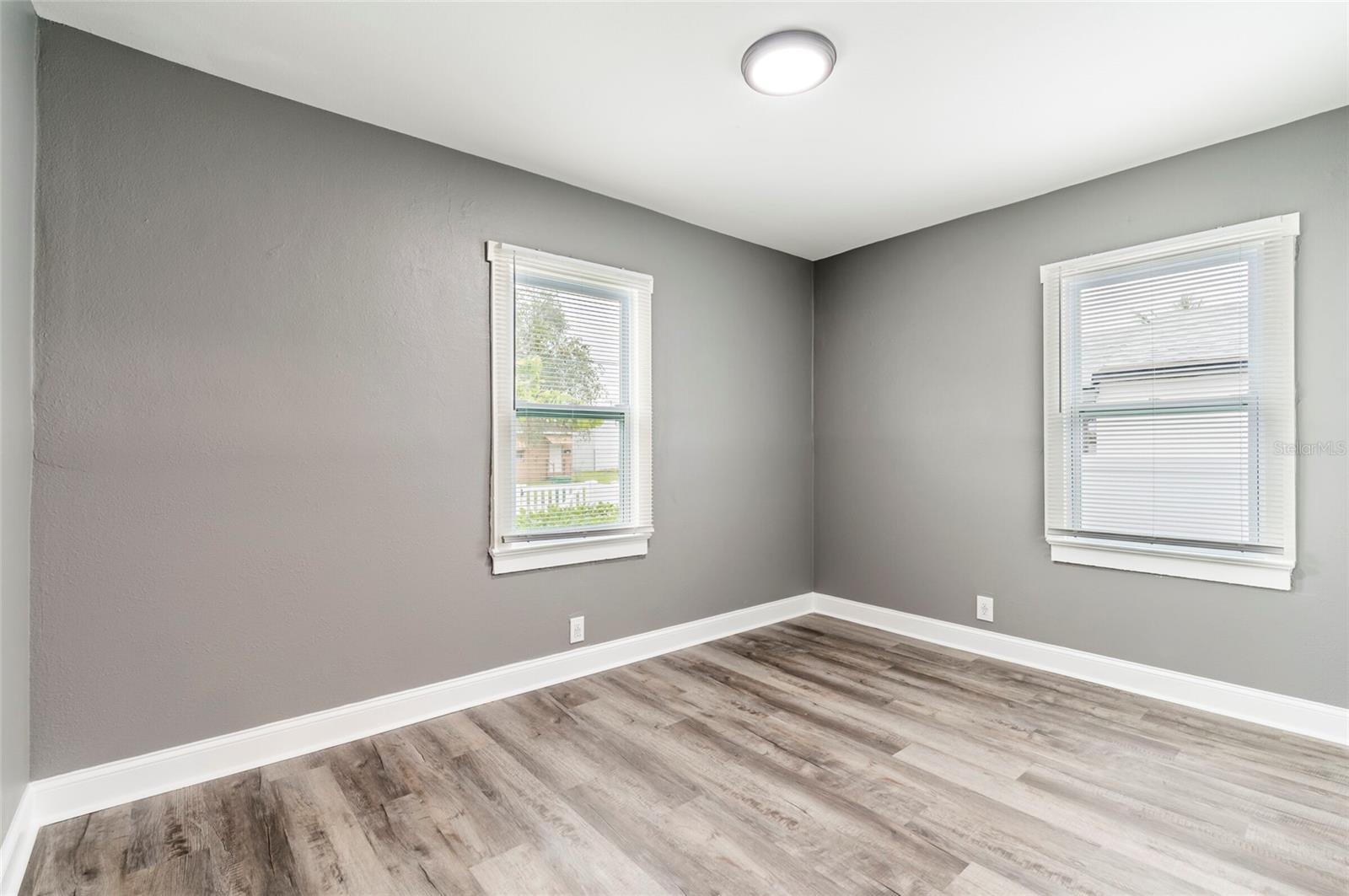 2017 OCEANVIEW PL — photo 11