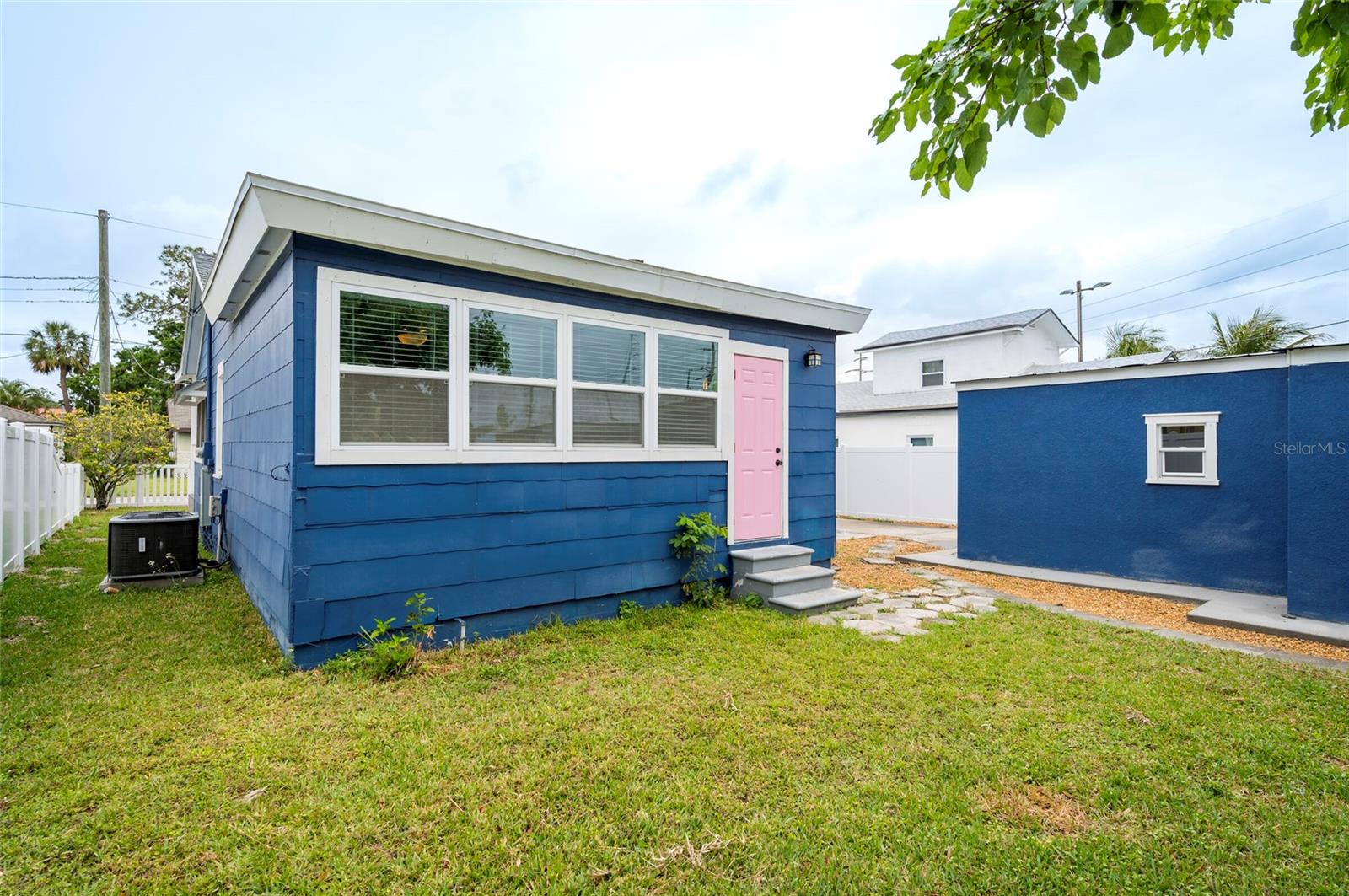 2017 OCEANVIEW PL — photo 18