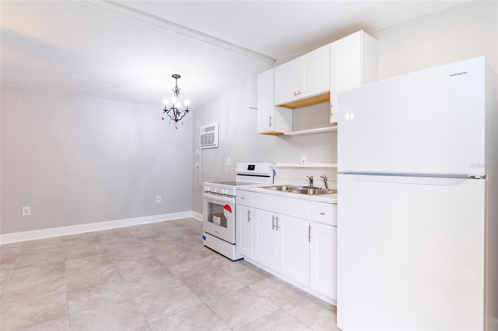 2017 OCEANVIEW PL — photo 21