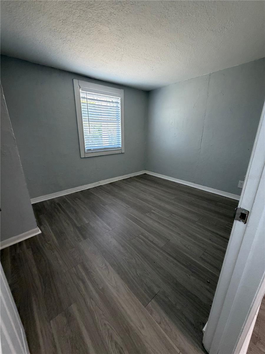 2935 DR MARTIN LUTHER KING JR ST S — photo 14