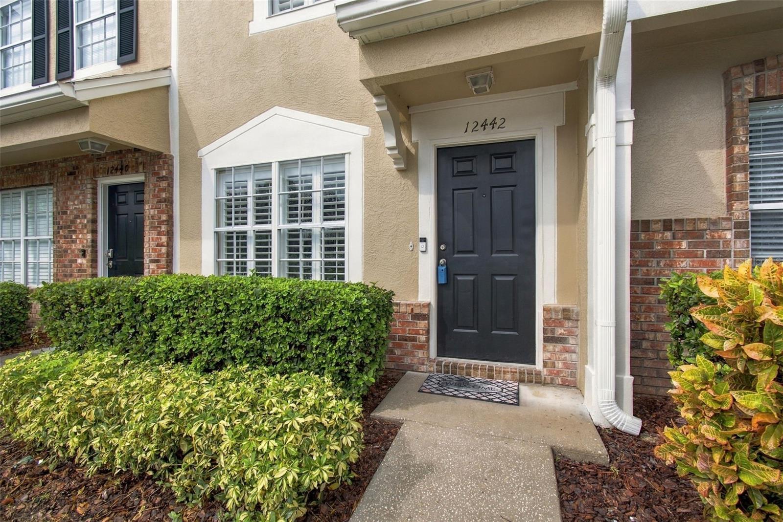 12442 BERKELEY SQUARE DR — photo 2