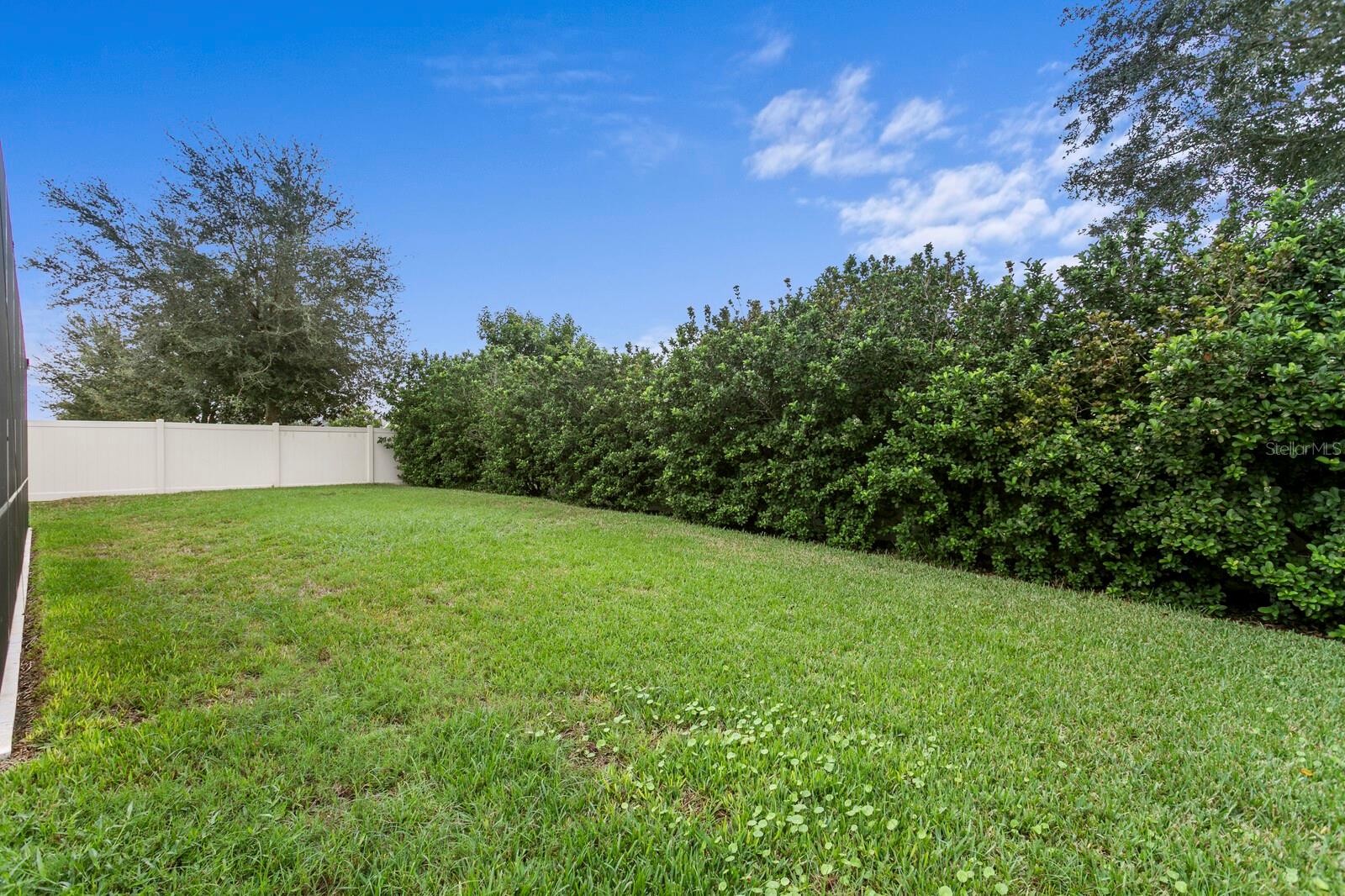821 FLORESTA ST — photo 59