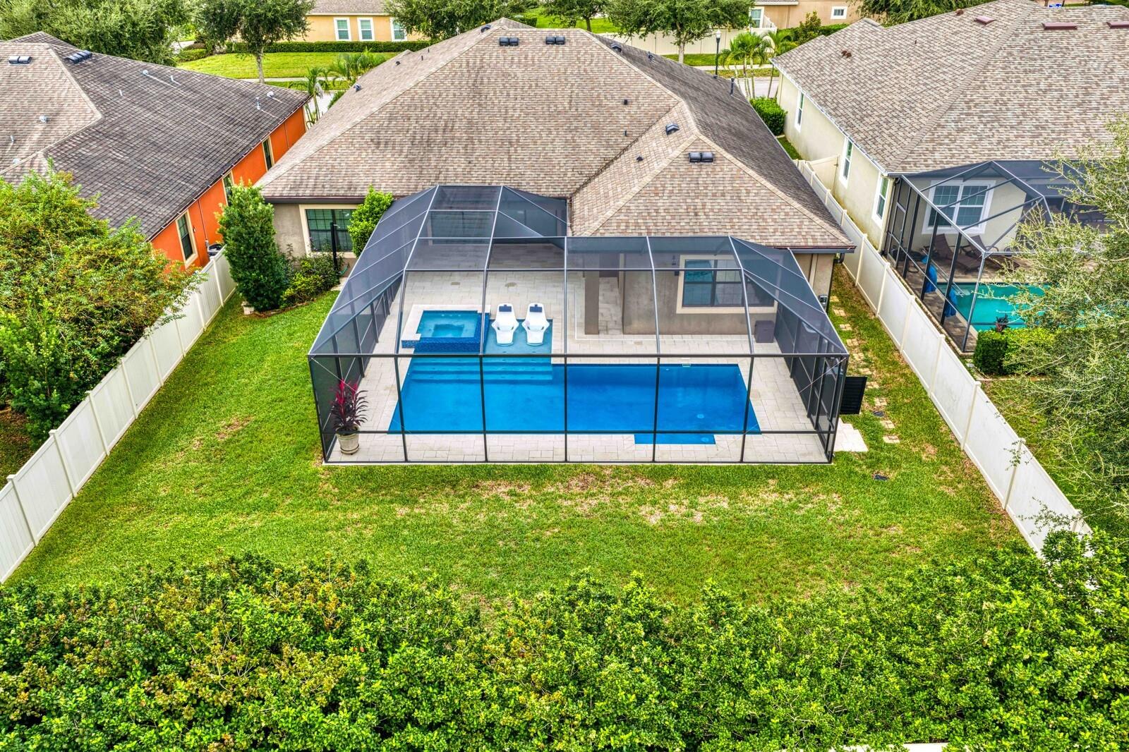 821 FLORESTA ST — photo 92