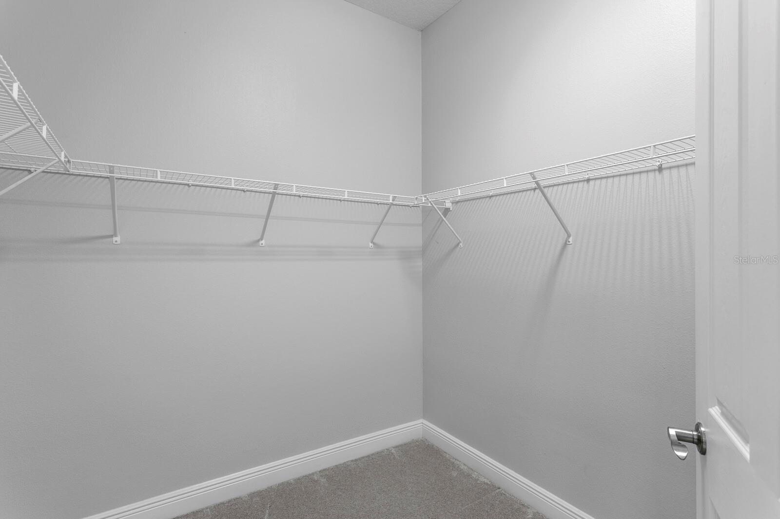 821 FLORESTA ST — photo 33