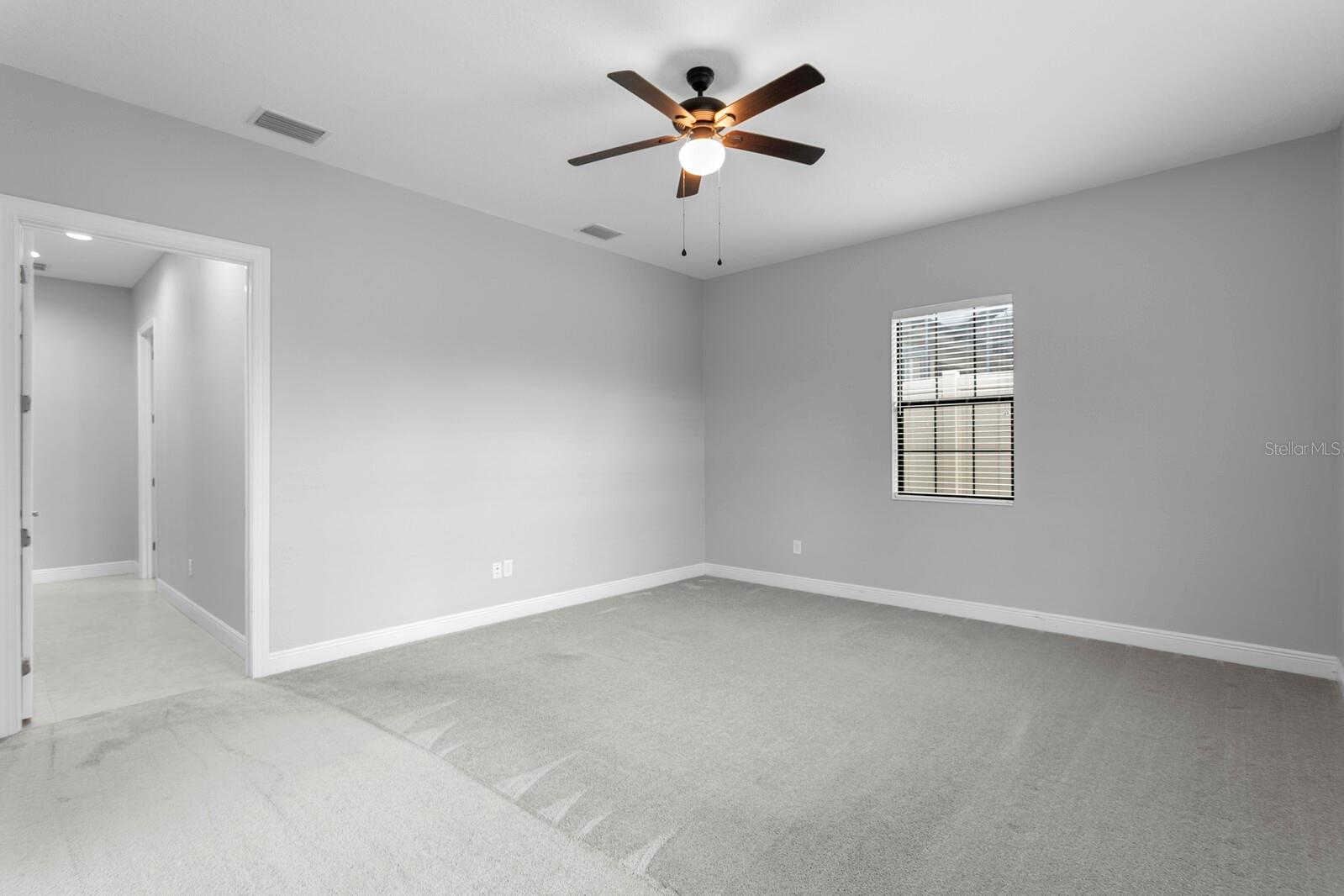 821 FLORESTA ST — photo 44