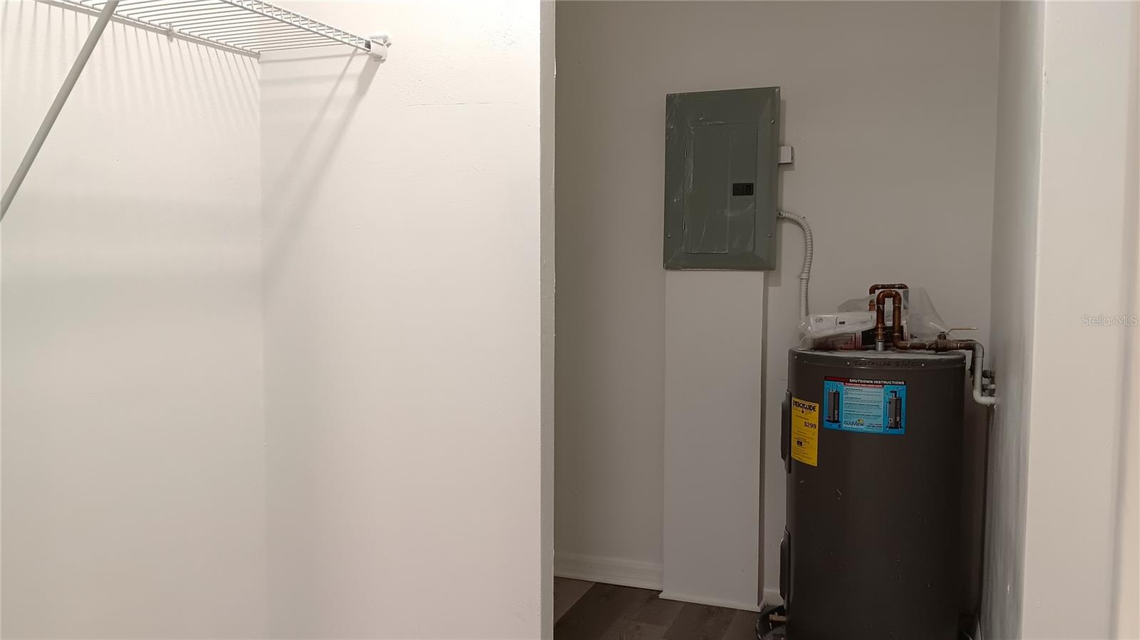885 BELTREES ST #4 — photo 7