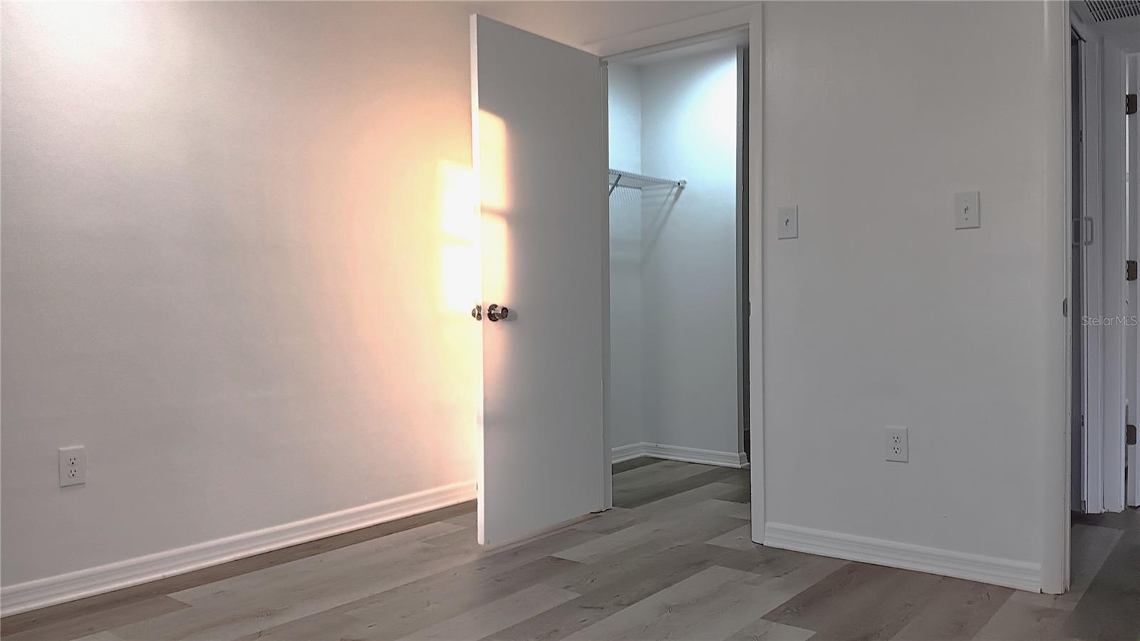 885 BELTREES ST #4 — photo 6