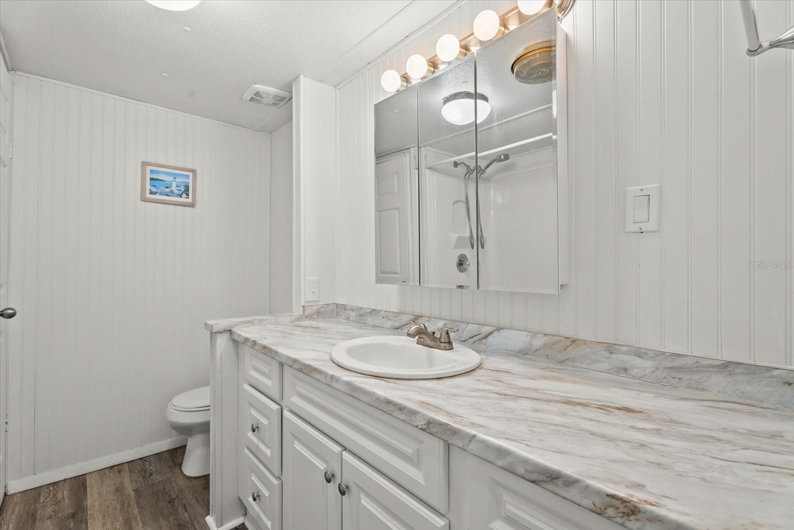 225 BLACKBURN BLVD — photo 11