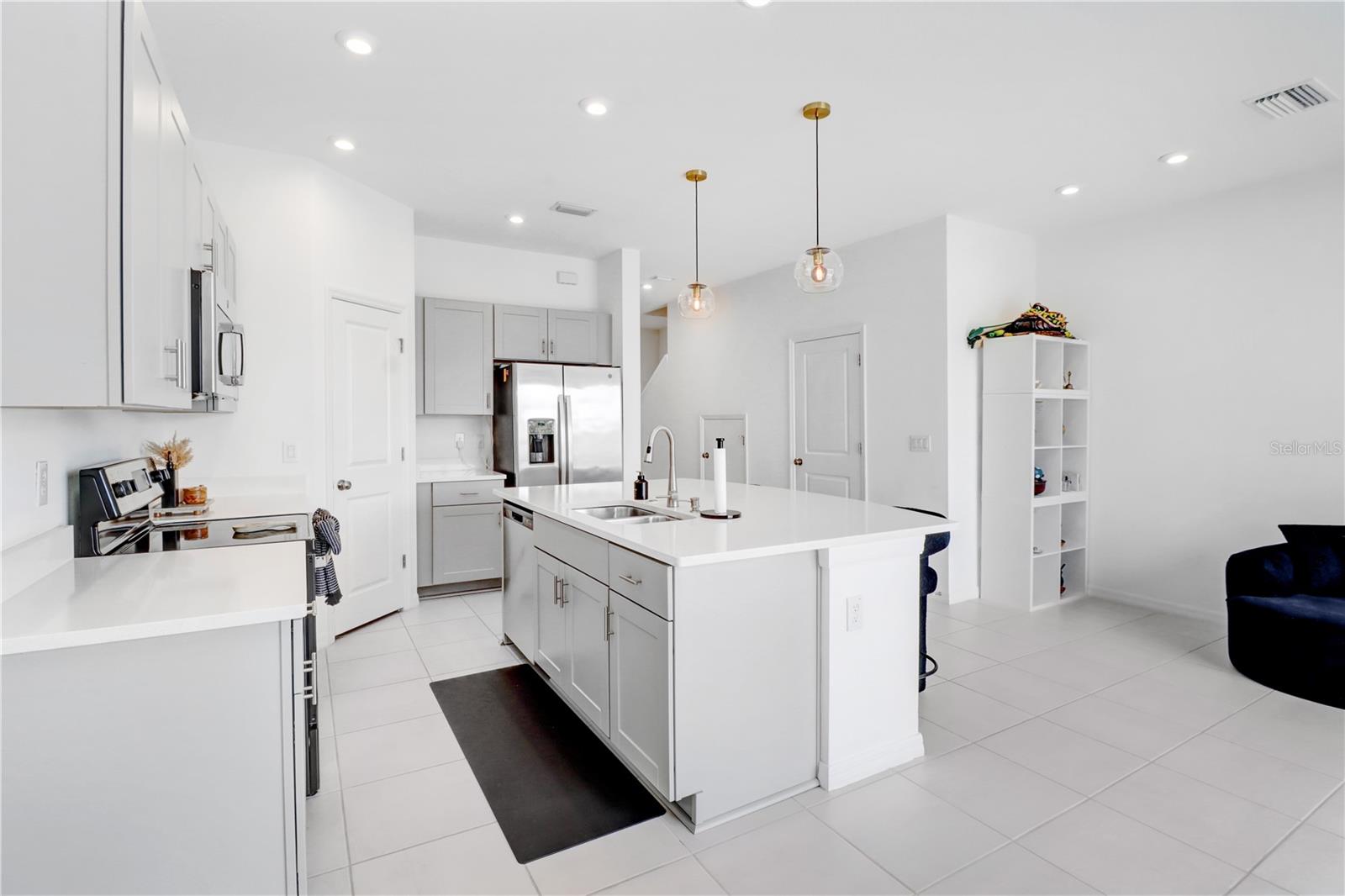 2301 ALEE LN — photo 11