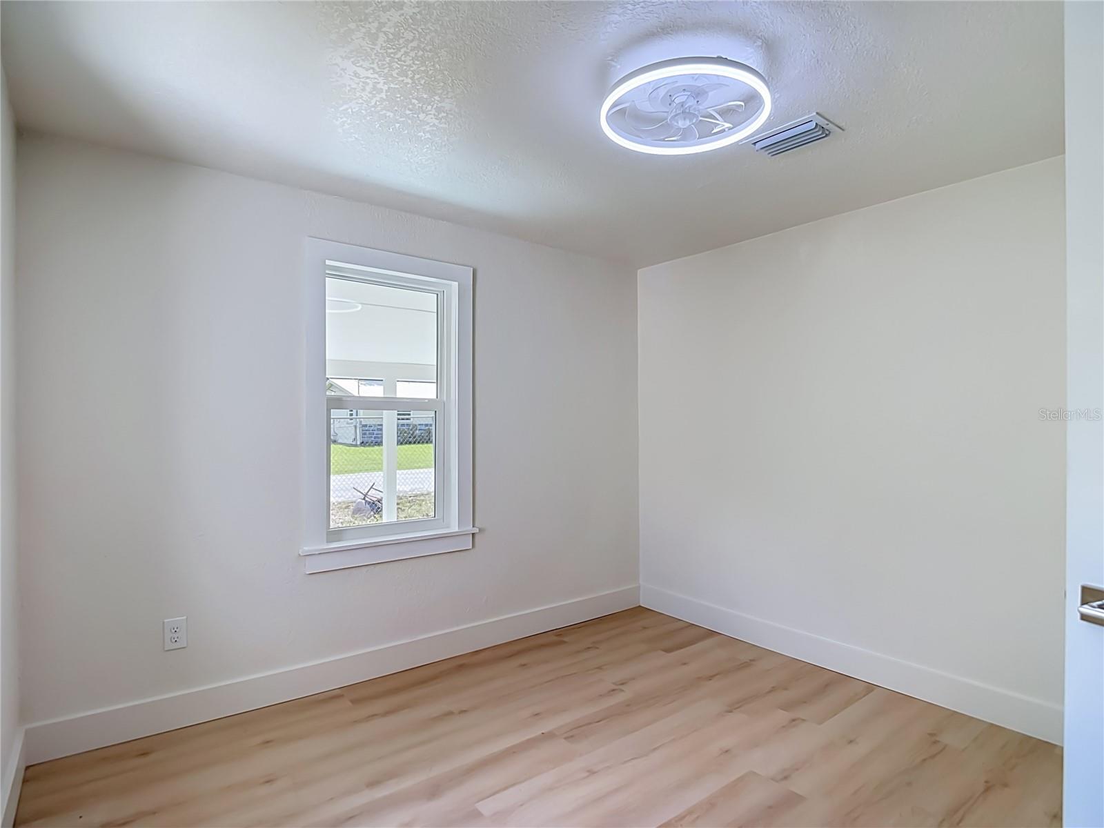 7706 E 25TH AVE — photo 35