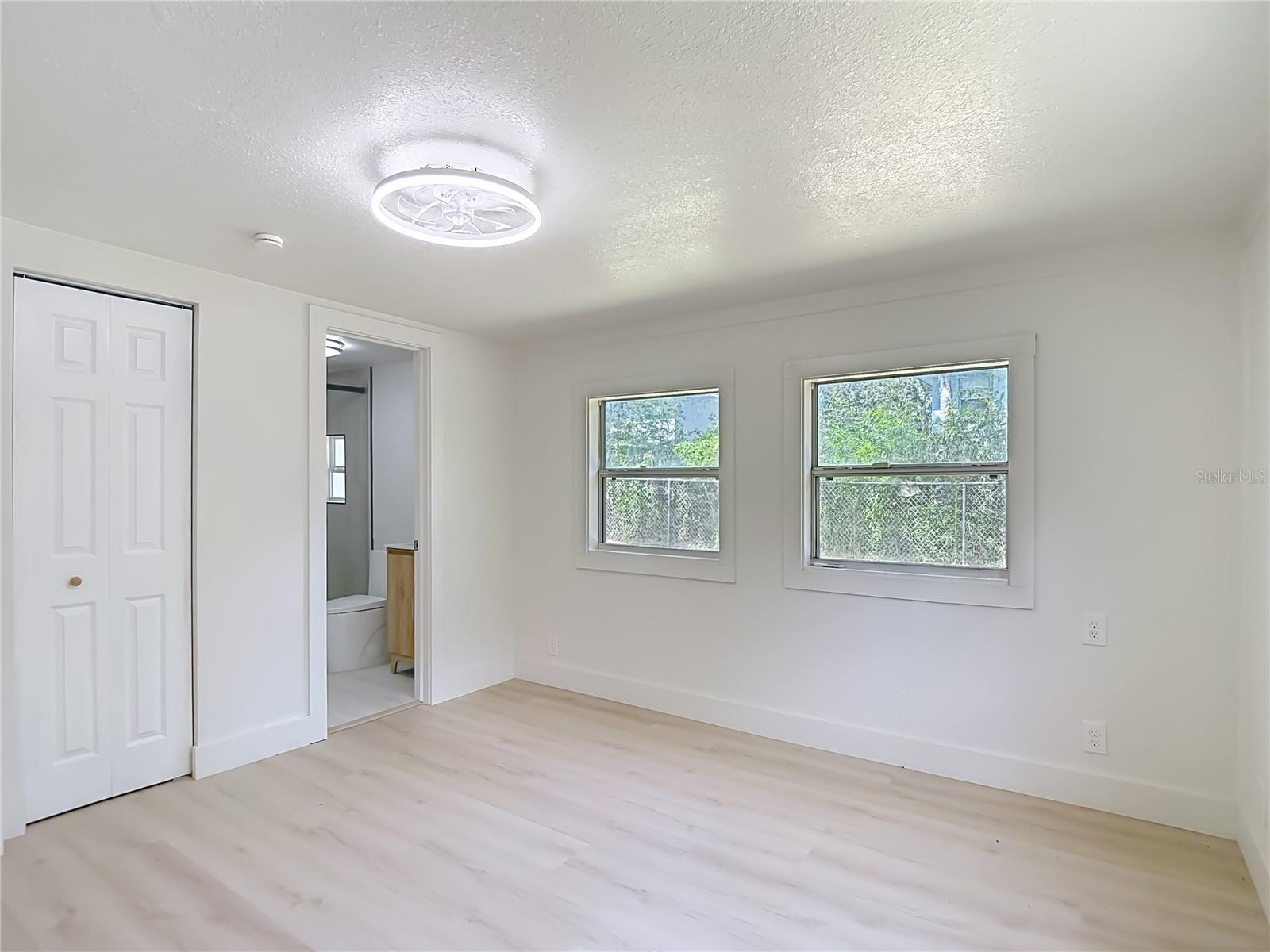 7706 E 25TH AVE — photo 28