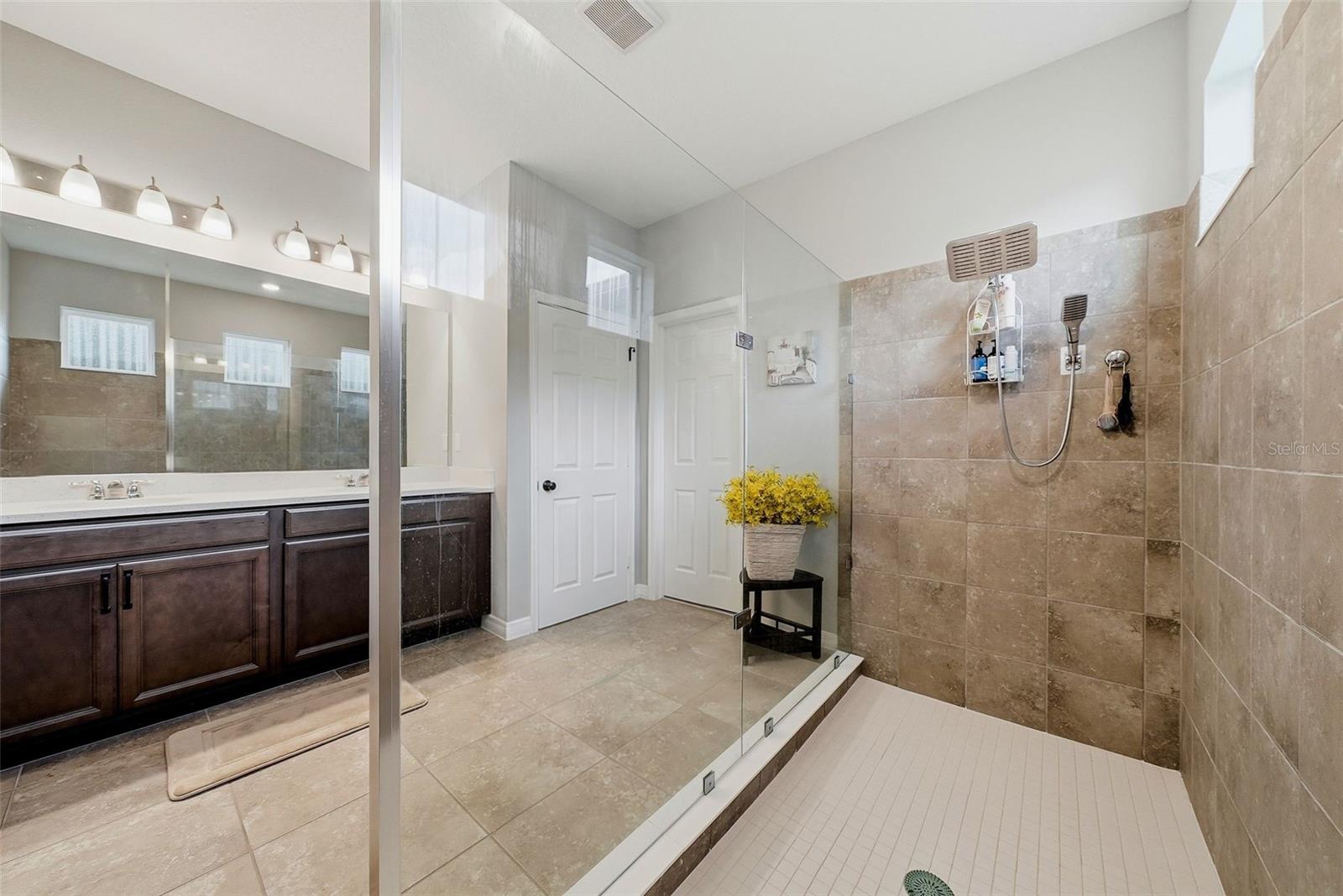 11727 TETRAFIN DR — photo 28