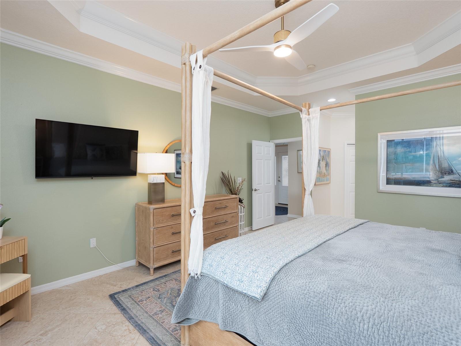 872 CLEAR LAKE DR — photo 29