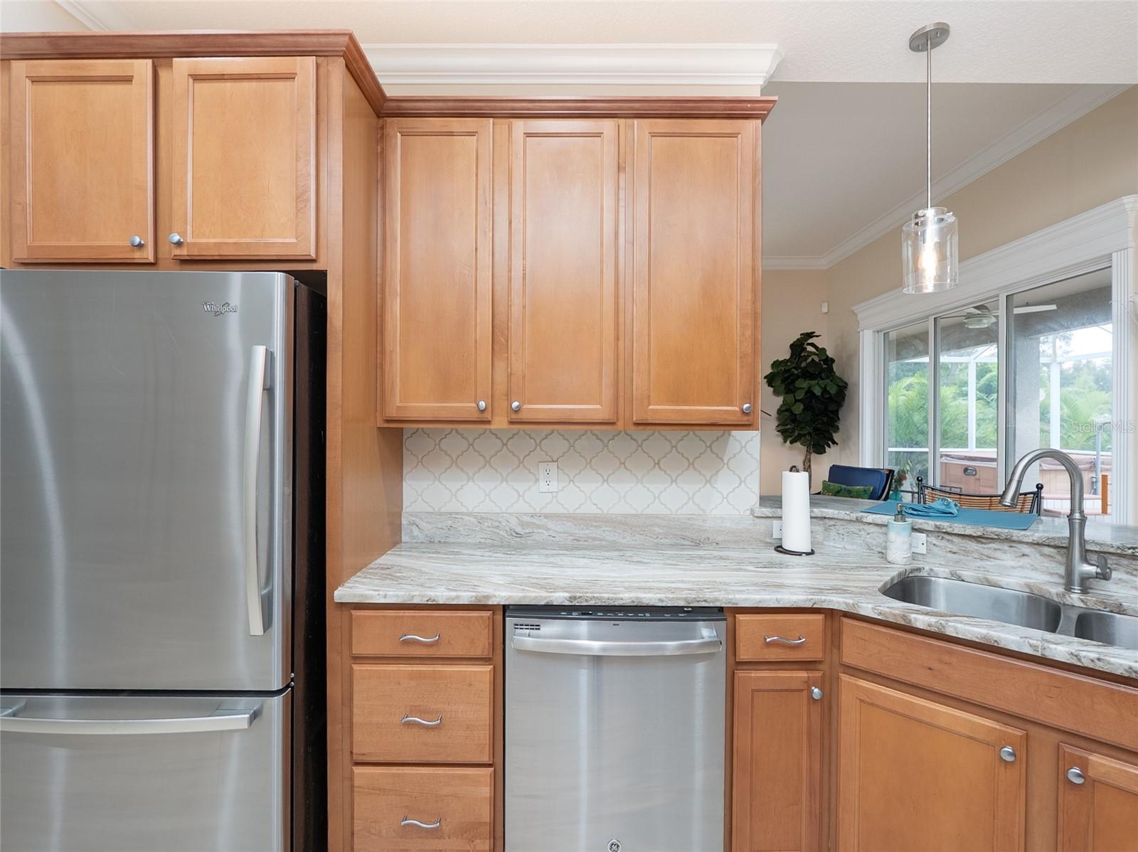 872 CLEAR LAKE DR — photo 15