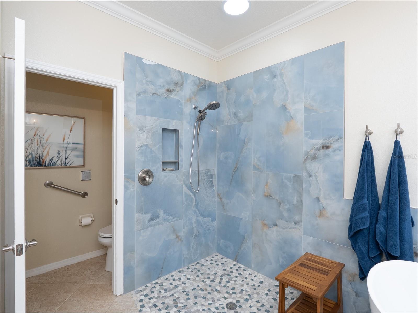 872 CLEAR LAKE DR — photo 34