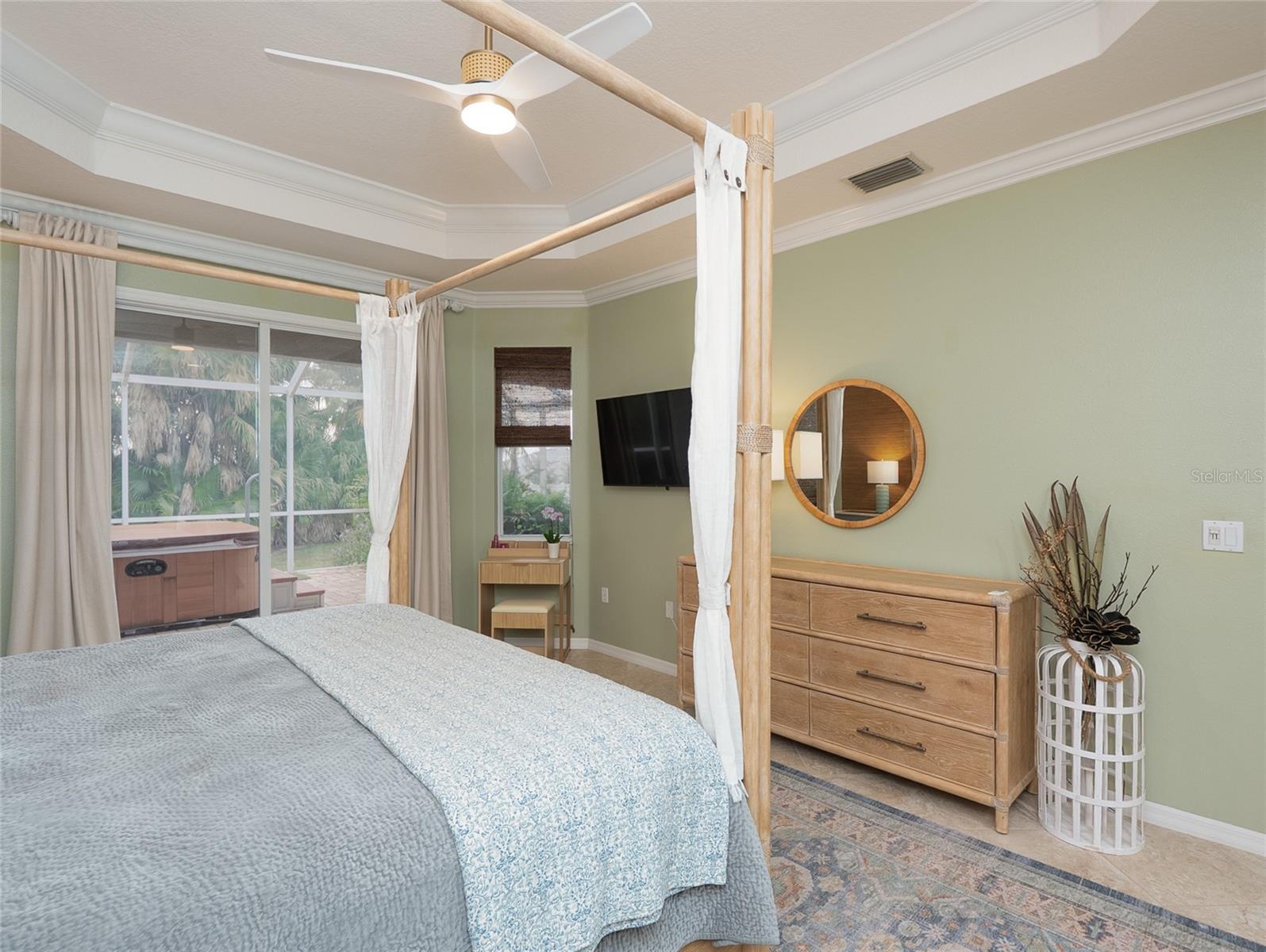 872 CLEAR LAKE DR — photo 33