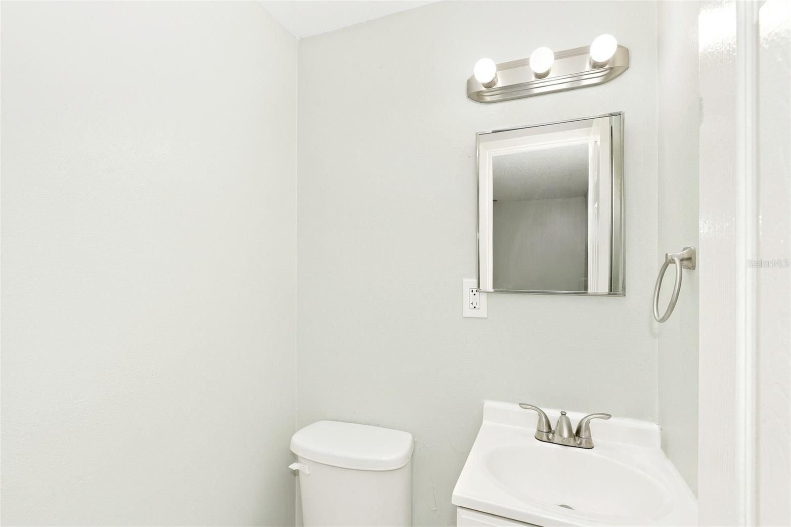 3011 STAR ST — photo 13