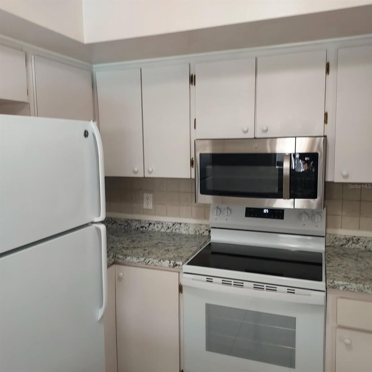 5205 DUBLIN PL — photo 9