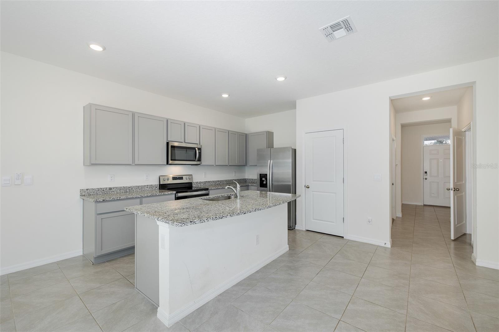 11166 CRESCENT DEER DR — photo 4