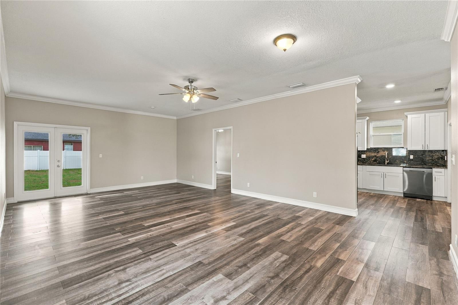 5625 35TH WAY N — photo 11