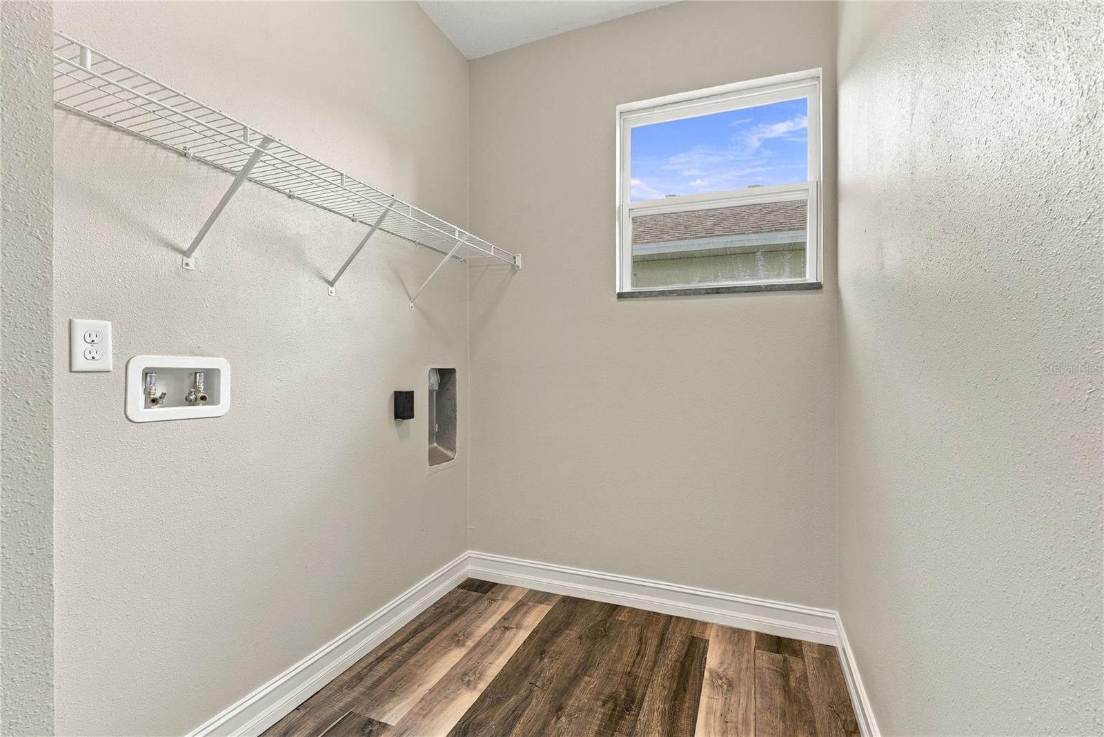 5625 35TH WAY N — photo 28