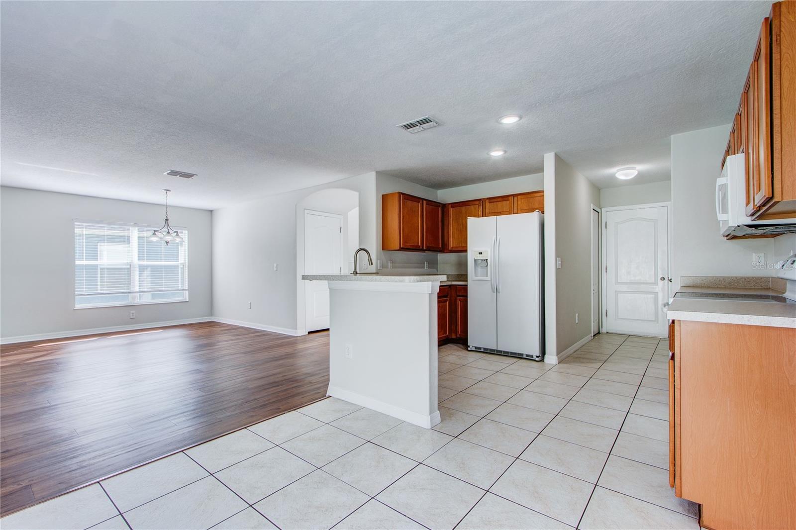 3323 WHITLEY BAY CT — photo 17
